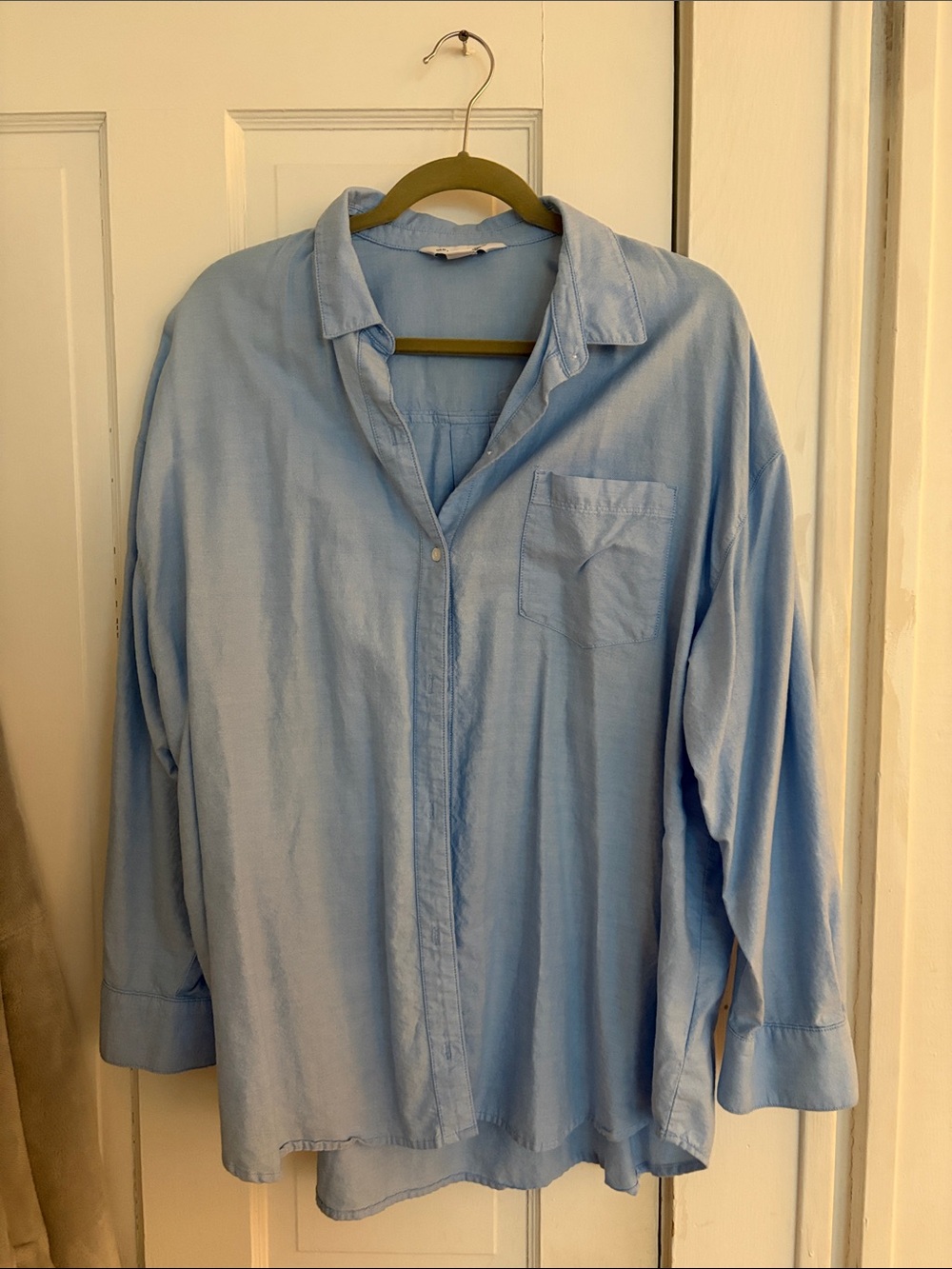 Old Navy Light Blue Women's Button-Down Shirt